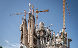 西班牙聖家堂爆133年違建  4100萬美元罰款10年繳完