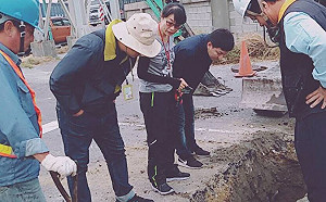 要求中油清理碼頭邊洩漏油管   中市環保局：目前無擴散