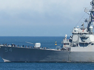 美艦航經台海  五角大廈：例行通過  多艘中艦「伴航」