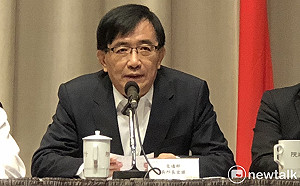 交通部長宣布  普悠瑪、太魯閣明啟雙駕駛制