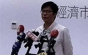 藍策反綠黨員增聲勢  陳其邁：撕裂選舉的不厚道做法 