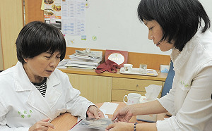 促轉故事》政治犯後代李素慧醫師「想見」父親李蒼降影像