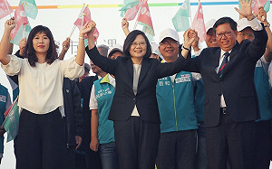 力挺鄭文燦連任  蔡英文大讚桃園3進步