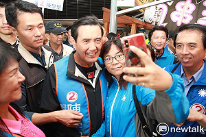 陪陳學聖逛夜市人氣爆棚 馬英九：韓國瑜外溢效果正發酵