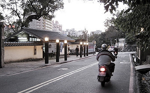 出門記得帶雨具！明天起東半部降雨機率高