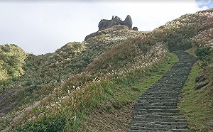 新北市瑞芳無耳茶壺山步道！ 絕美山海景盡收眼底