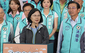 彭百顯：南投縣長選舉勝負只差5千票  盼草屯和名間贏回來