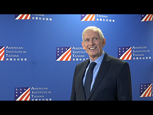 蔡總統宣布提高國防預算  AIT主席：朝正確方向前進