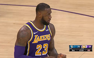 NBA／詹皇壓哨罰球差點失手　湖人1分險勝小牛