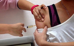 32萬劑出包流感疫苗停用  國光生技檢驗出爐：偶發事件