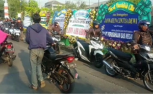 獅航罹難者首位身分確認 印尼騎士傳統哀悼