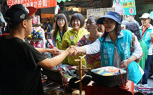 年輕支持者歸隊！管碧玲：陳其邁與民進黨更任重道遠