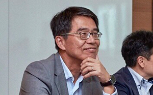 IESF》國際電競高峰論壇 吳仁魁：電競專屬螢幕  顛覆玩家視覺享受