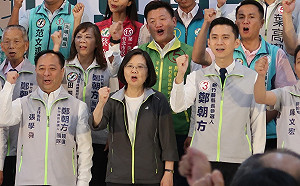 蔡英文：鄭朝方支持度上升  越打越有信心