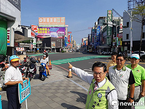 蘭潭看板戰延燒 涂：絕不和解撤告 黃：徵求加掛地點