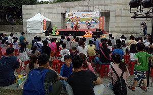 公托不足   許乃文藉親子同樂爭取支持