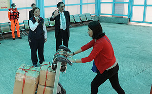 嚴防100%死亡率的非洲豬瘟 陳明通金門檢視小三通