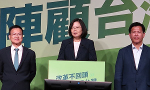 腳步有些顛簸！蔡英文喊話：我們還是原來那個民進黨 