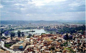 非洲成貿易戰受惠者 經濟持續增長打破貧窮印象