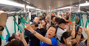 （影）前往岡山造勢韓粉聲量大 高捷喊口號引側目