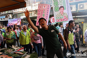 「支持姚文智就是支持蔡英文」 姚：馬總統講話最誠實一次