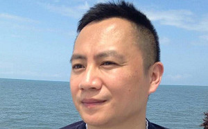 王丹為花媽哭了！呼籲所有台灣人都應該站出來