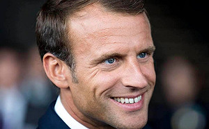 日產董座被捕遭罷黜 法總統承諾維持雷諾運作