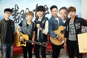 北漂青年創作微電影、歌曲力挺高思博