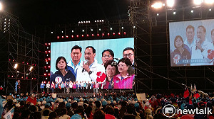 選前之夜》細數蔡政府「拚政治」 朱立倫：對蔡英文投下不信任票