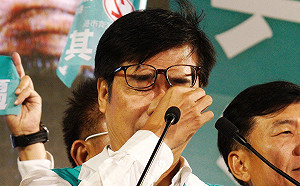 選前之夜》感性落淚 陳其邁：韓流會過去 溫暖會來到