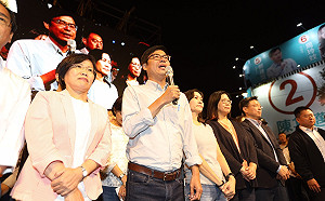 政黨板塊位移》「難過一天就好」 陳其邁籲不分藍綠為高雄加油