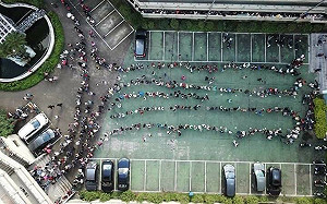 博士傲慢不聽勸 全民罰站投票竟為這原因...