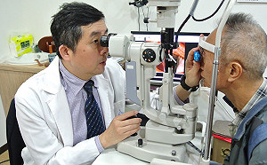 白內障術前精密評估　人工水晶體度數精準掌握