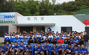 關懷盃／暖心！中職球星前往卑南國中　鼓勵學生繼續向前