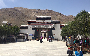 反擊入藏限制！美參院外委會通過西藏旅行對等法