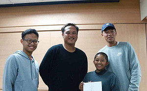 周思齊獎學金頒獎　MVP陳俊秀分享經驗談