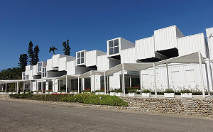 超好拍！全台最大純白貨櫃建築在這裡