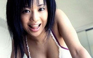 紅領巾不配戴? 蒼井空代言公司遭重罰 455萬元