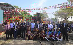 台英締結姊妹鐵道  蒸汽火車頭鳴笛亮相