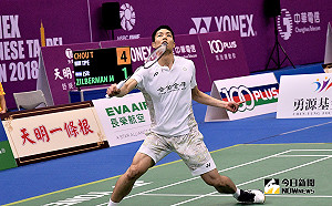 羽球／睽違4年！周天成直落二勝「超級丹」終止4連敗(影)