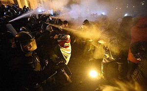 反奴隸法 匈牙利反政府示威爆警民衝突