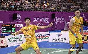 羽球／不敵大陸雙塔 雙麟配年終賽止步四強