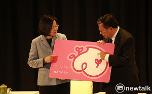 總統勸進更上層樓？　鄭文燦：除了沒當黨主席，其他的事都可做