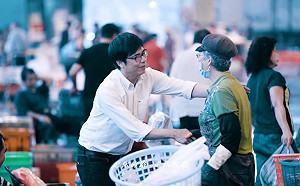 (影) 選後聲勢激增！陳其邁低調為高雄做事影片暖哭網友