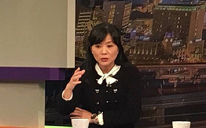 藍營質疑「放管」唱雙簧 媒體人這樣回嗆