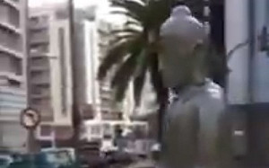 (影)印尼海嘯佛祖視察？你眼睛業障重！