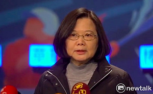 快訊》（影）未必先下車？蔡英文公開慰留賴清德留任