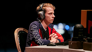 爐石戰記全明星賽》節奏法應對順利　Thijs擊敗Hoej晉級四強