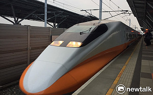 武漢肺炎疫情衝擊營收 高鐵加薪喊卡