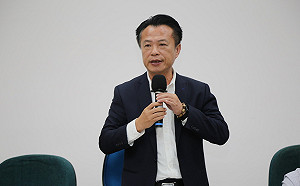 「韓總」MOU賣茶成隔空對嗆 翁章梁：說清楚、講明白